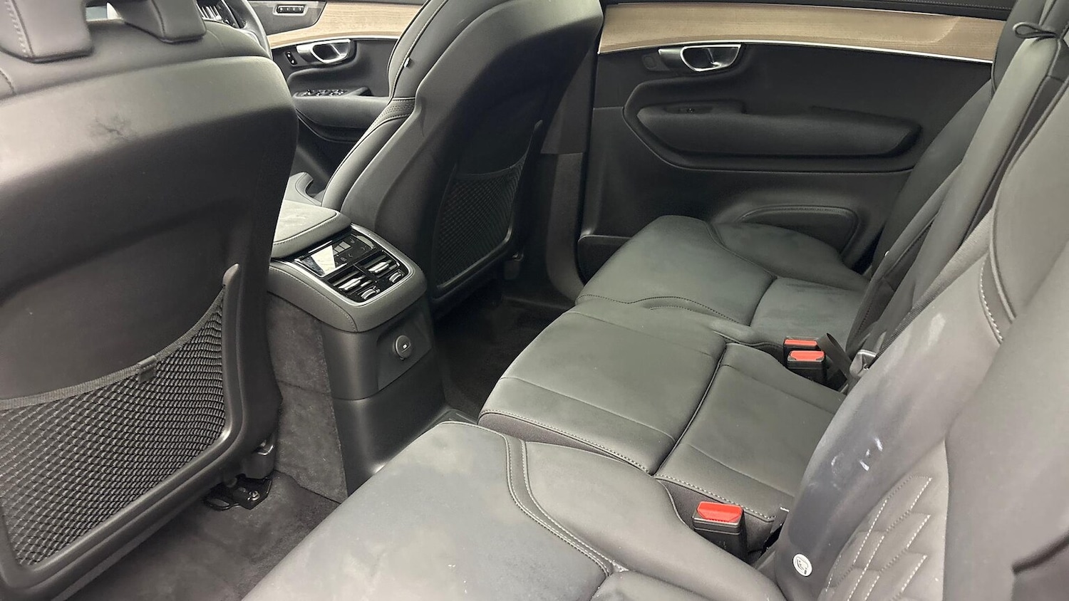 Used Volvo XC90 2025 for sale - 76439802: Photo 12