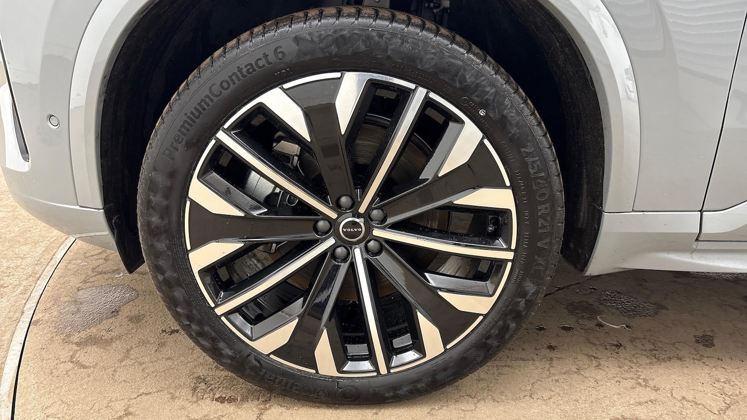 Used Volvo XC90 2025 for sale - 76439802: Photo 14