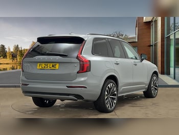 Used Volvo XC90 2025 for sale - 76439802: Photo