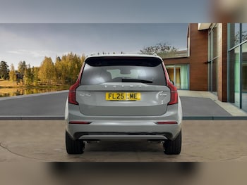 Used Volvo XC90 2025 for sale - 76439802: Photo