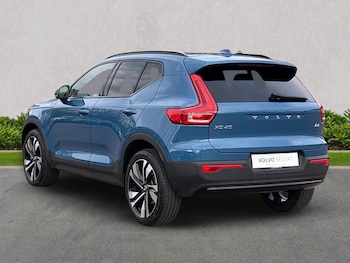Used Volvo XC40 2023 for sale - 76565440: Photo