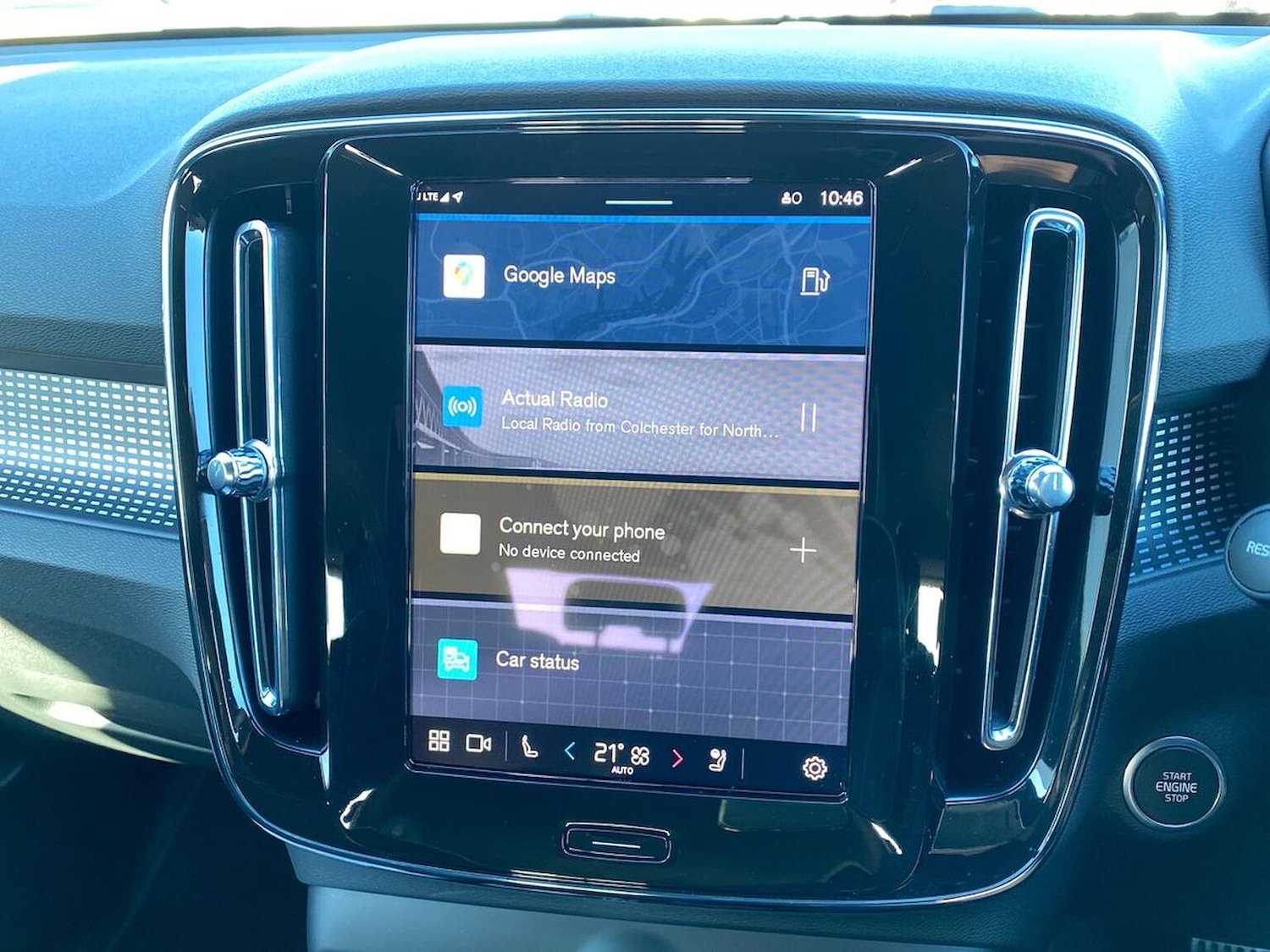 Used Volvo XC40 2025 for sale - 76374360: Photo 11