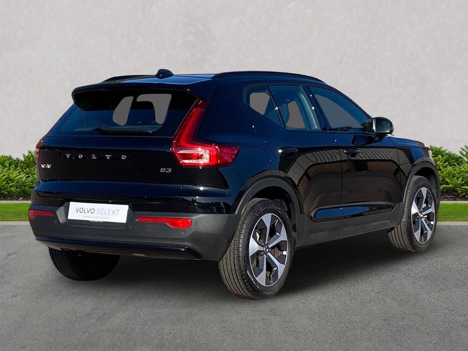 Used Volvo XC40 2025 for sale - 76374360: Photo 18