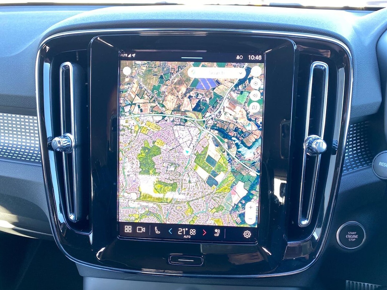 Used Volvo XC40 2025 for sale - 76374360: Photo 24