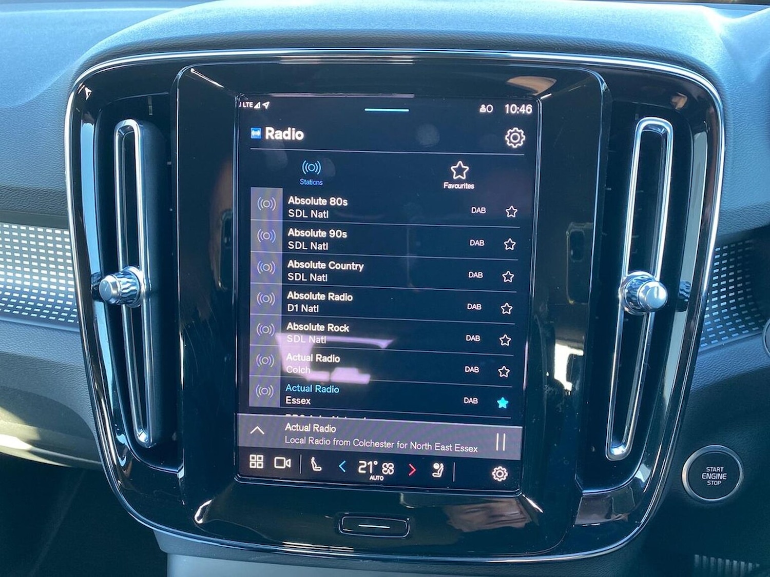 Used Volvo XC40 2025 for sale - 76374360: Photo 25