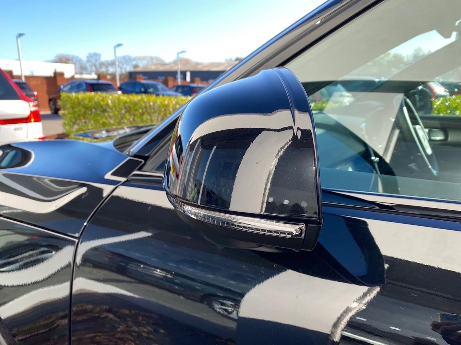 Used Volvo XC40 2025 for sale - 76374360: Photo 37