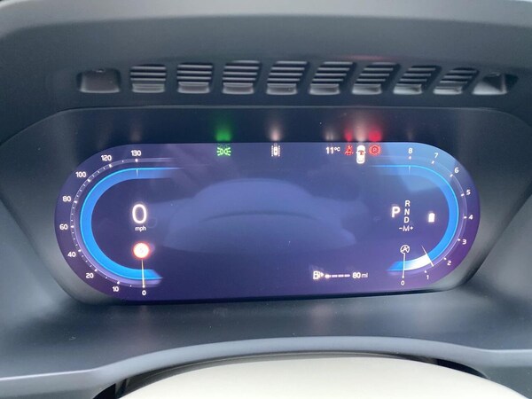 Used Volvo XC90 2025 for sale - 76299435: Photo 10