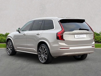 Used Volvo XC90 2025 for sale - 76299435: Photo