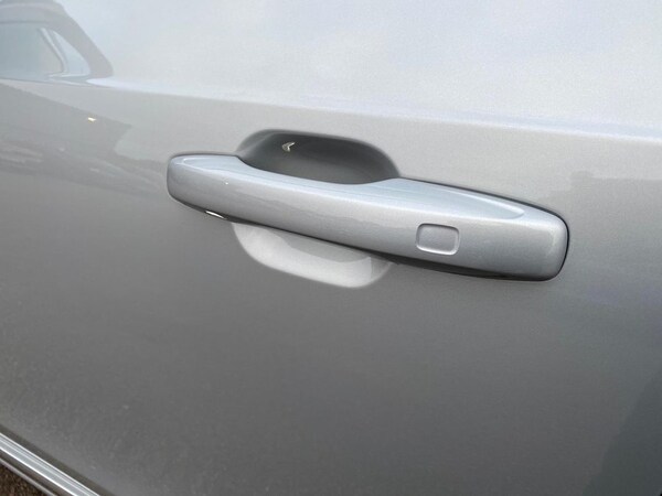 Used Volvo XC90 2025 for sale - 76299435: Photo 37