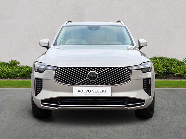 Used Volvo XC90 2025 for sale - 76299435: Photo 5