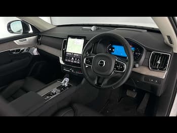 Used Volvo XC90 2025 for sale - 79759397: Photo