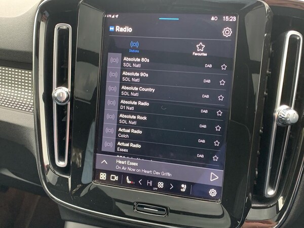 Used Volvo XC40 2022 for sale - 76313830: Photo 11