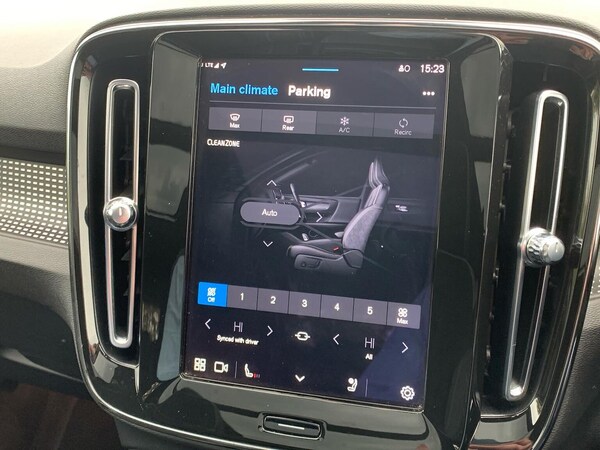 Used Volvo XC40 2022 for sale - 76313830: Photo 12