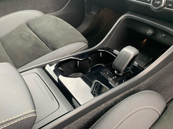 Used Volvo XC40 2022 for sale - 76313830: Photo 13