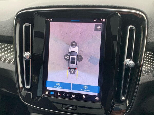 Used Volvo XC40 2022 for sale - 76313830: Photo 23