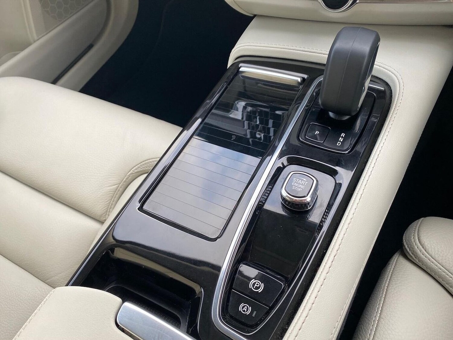 Used Volvo V90 2024 for sale - 77487504: Photo 13