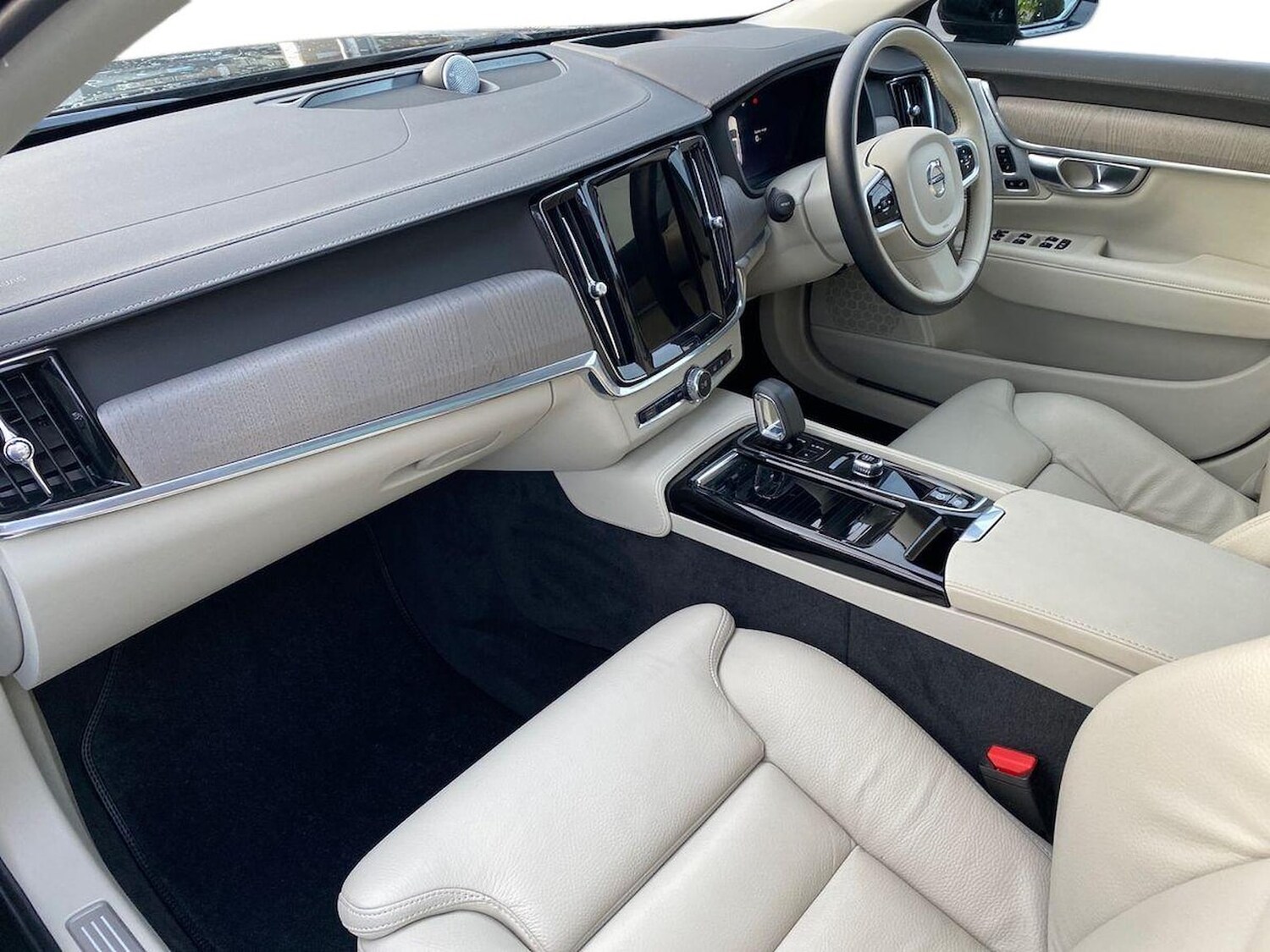 Used Volvo V90 2024 for sale - 77487504: Photo 7