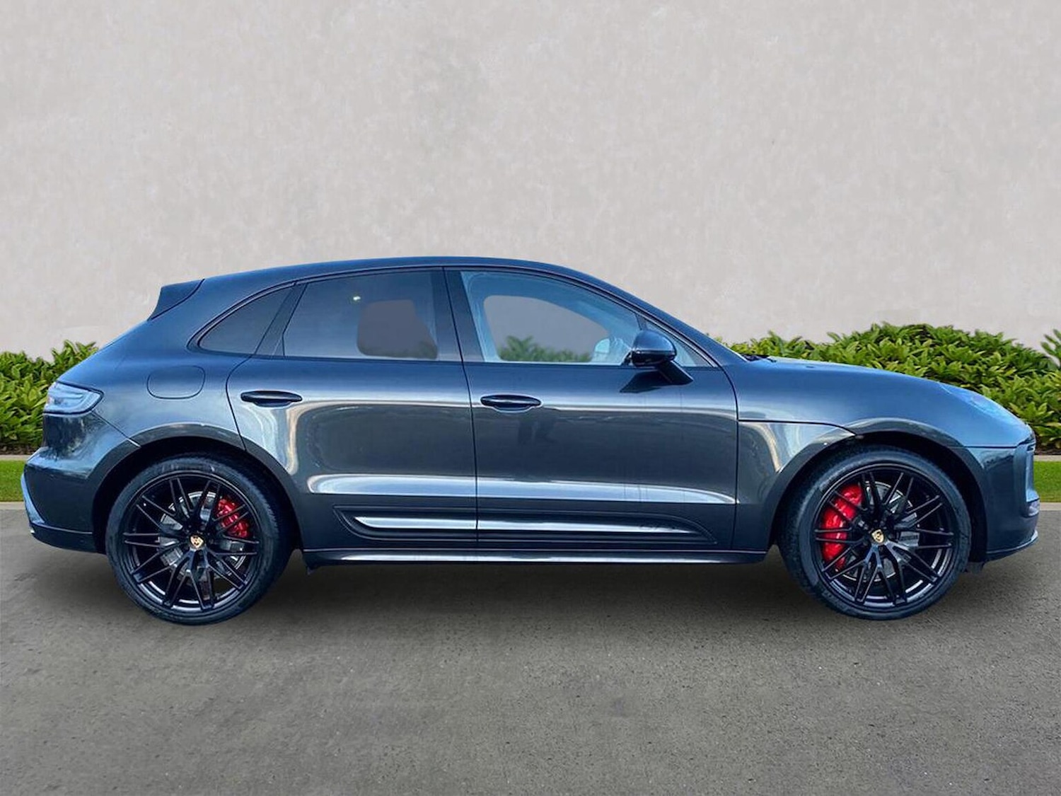 Used Porsche Macan 2021 for sale - 77028117: Photo 3