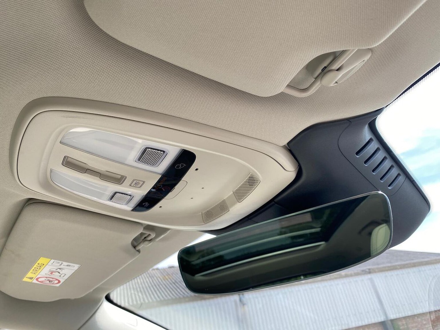 Used Volvo V90 2025 for sale - 77487548: Photo 14