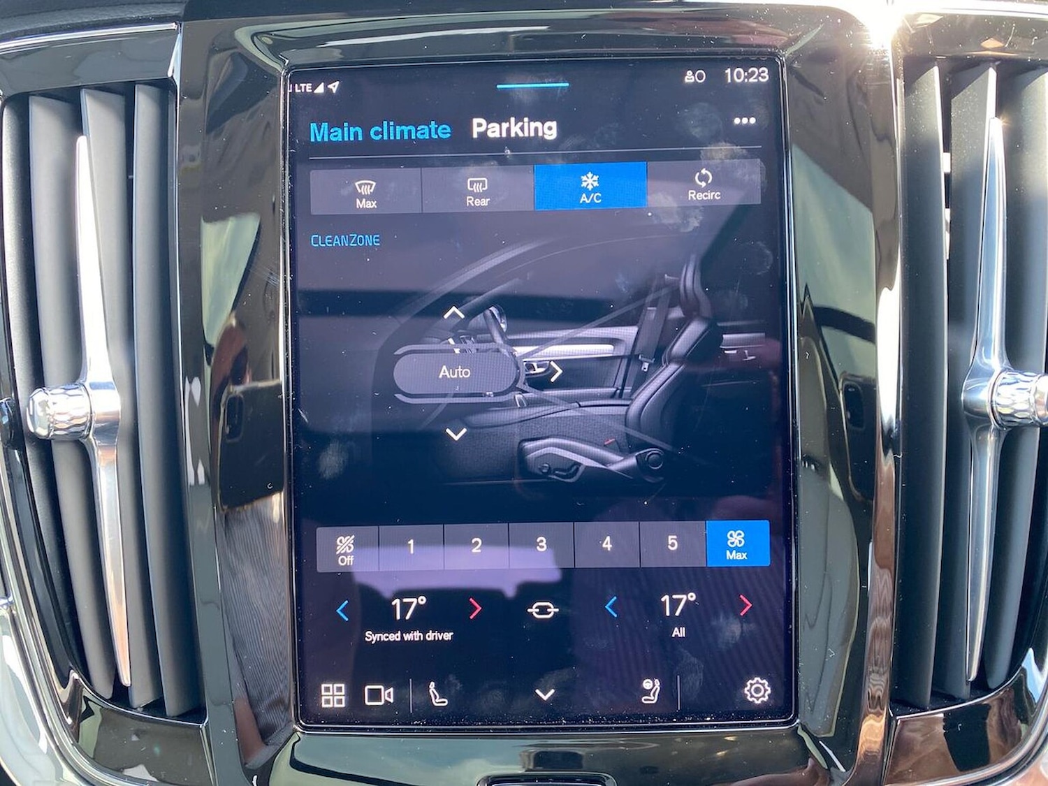 Used Volvo V90 2025 for sale - 77487548: Photo 25