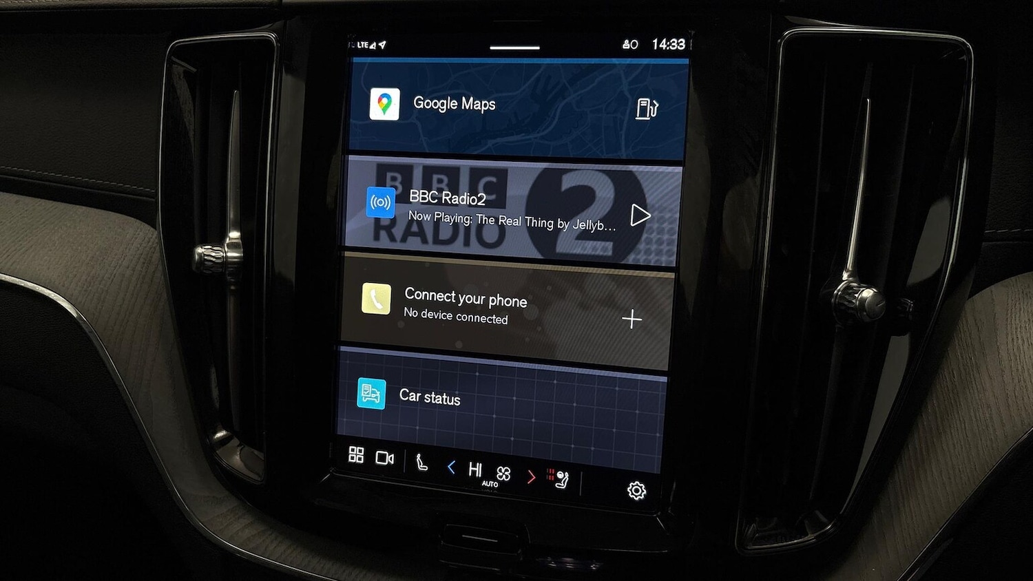 Used Volvo XC60 2025 for sale - 77639312: Photo 26