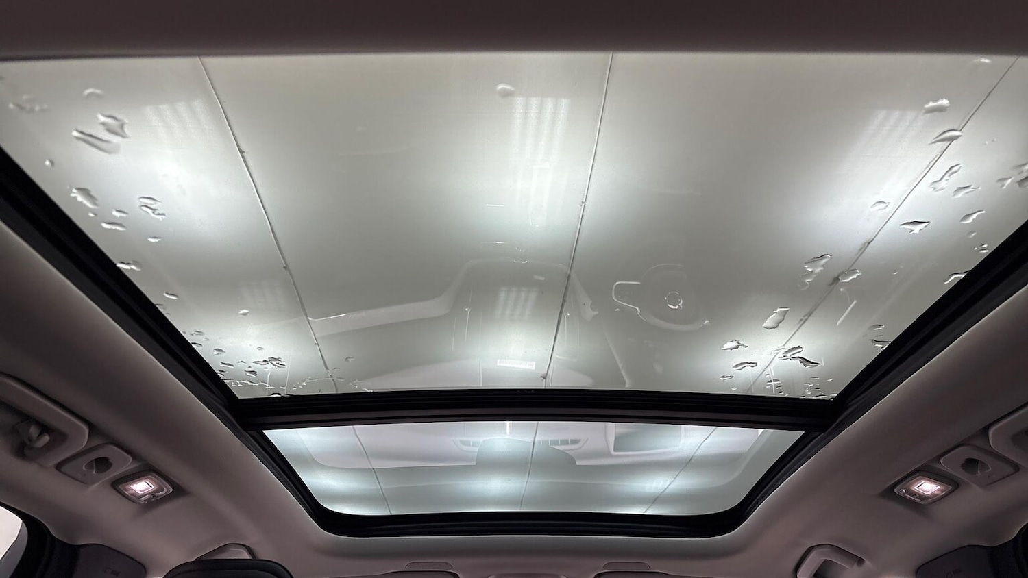 Used Volvo XC60 2025 for sale - 77639312: Photo 32