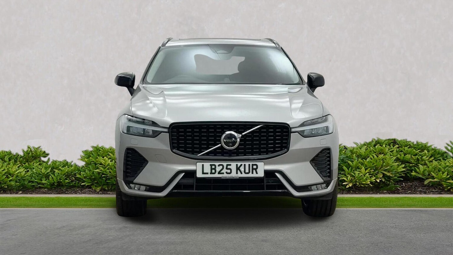 Used Volvo XC60 2025 for sale - 77639312: Photo 5