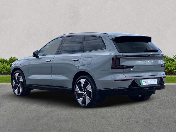 Used Volvo EX90 2025 for sale - 75505316: Photo 2