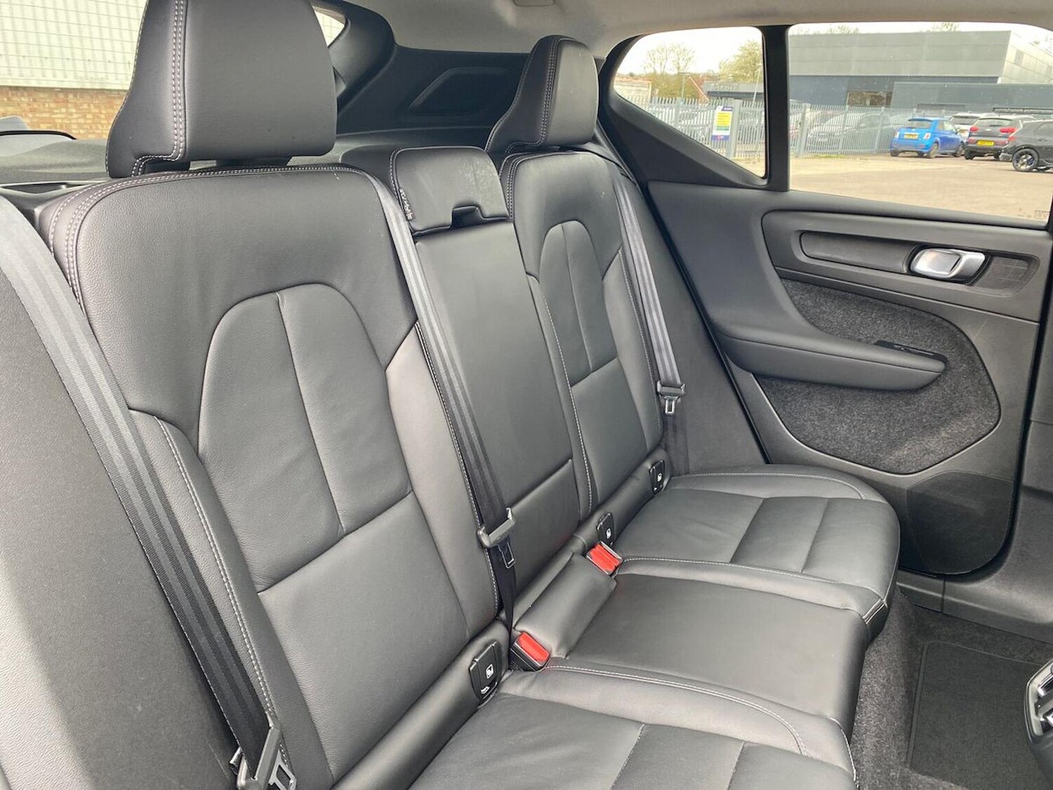 Used Volvo XC40 2025 for sale - 78193896: Photo 16