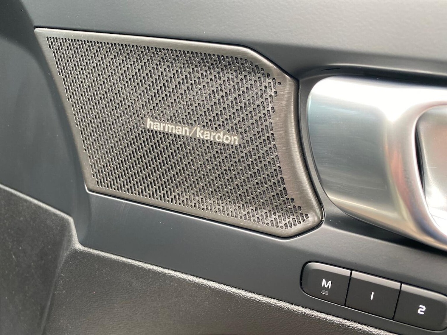 Used Volvo XC40 2025 for sale - 78193896: Photo 31