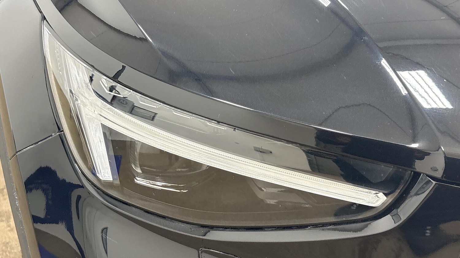 Used Volvo XC40 2025 for sale - 76518603: Photo 13