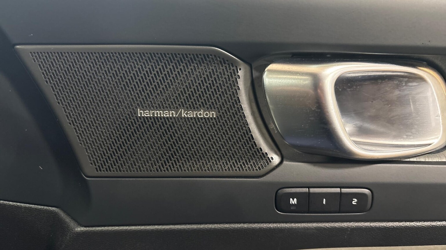 Used Volvo XC40 2025 for sale - 76518603: Photo 16