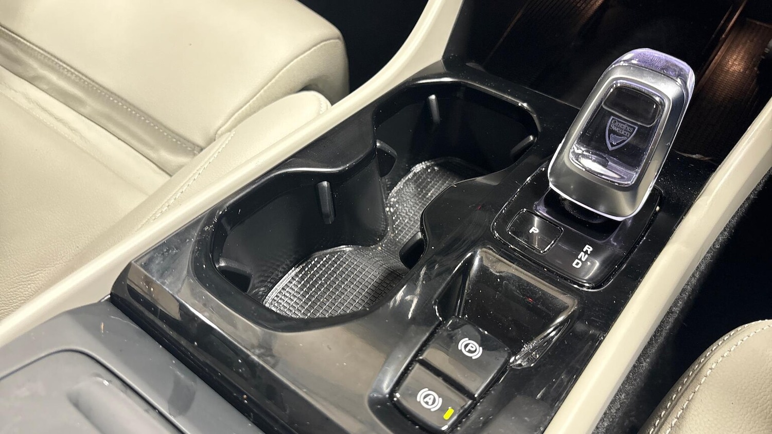 Used Volvo XC40 2025 for sale - 76518603: Photo 20