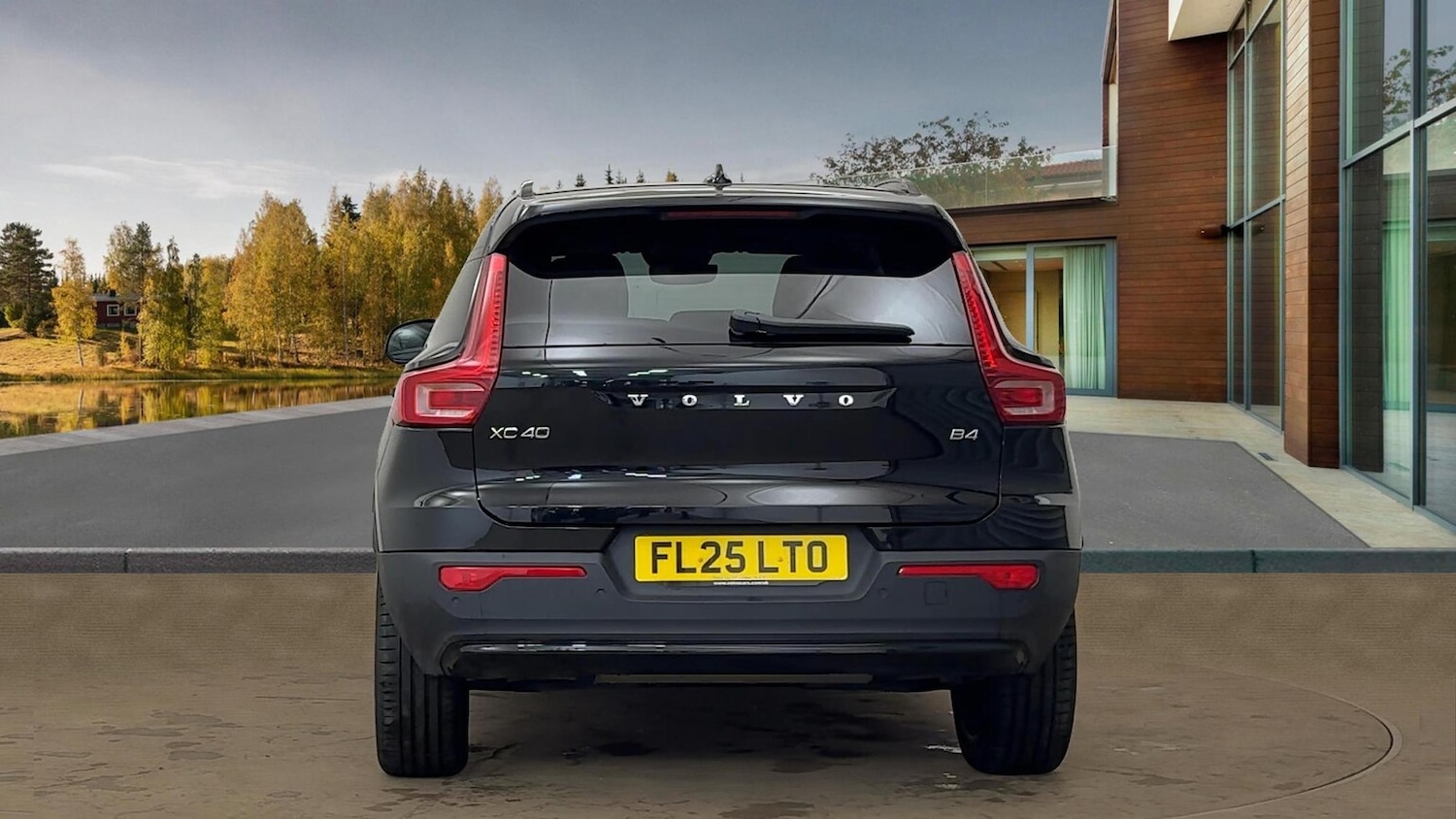 Used Volvo XC40 2025 for sale - 76518603: Photo 3