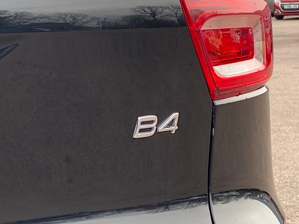 Used Volvo XC40 2025 for sale - 76518603: Photo 35