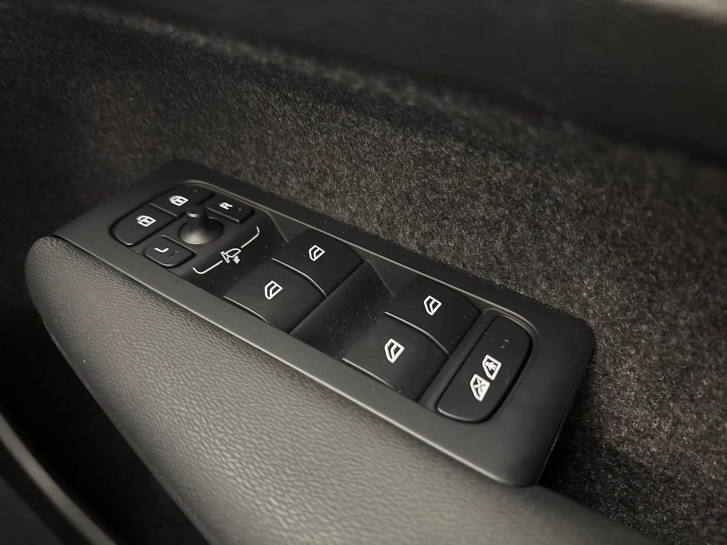 Used Volvo Other 2025 for sale - 76837130: Photo 21