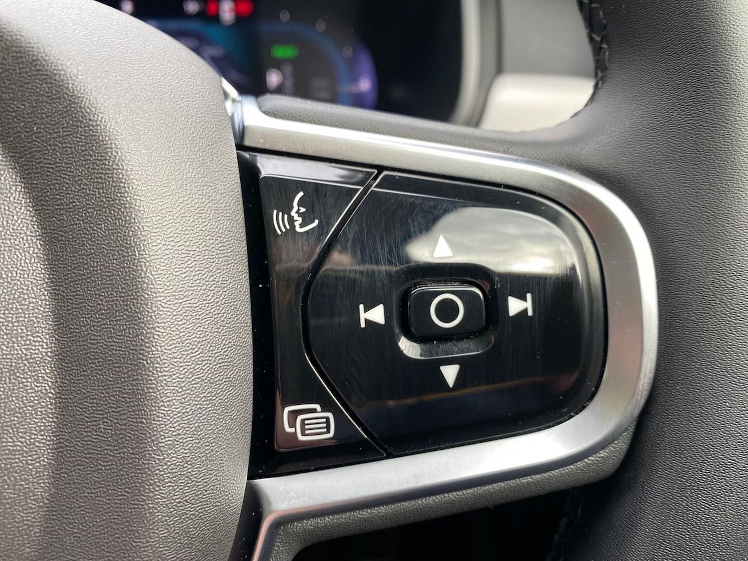 Used Volvo V90 2024 for sale - 76207470: Photo 26