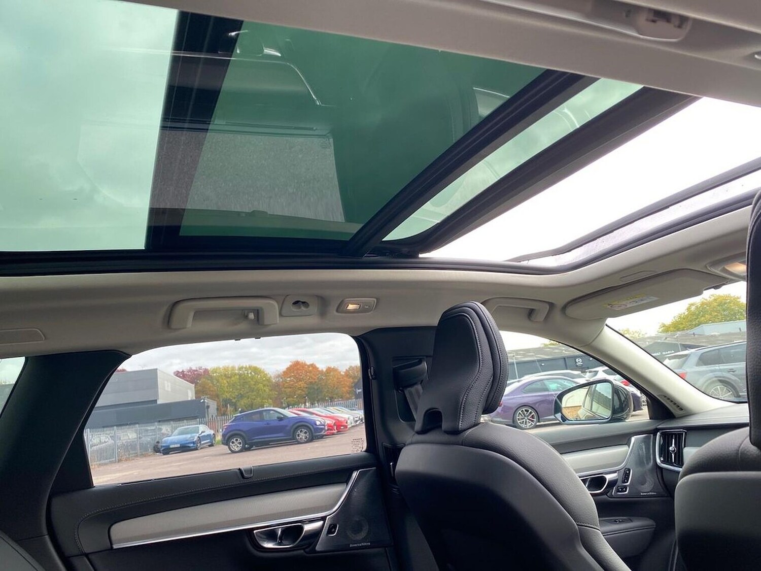 Used Volvo V90 2024 for sale - 76207470: Photo 32