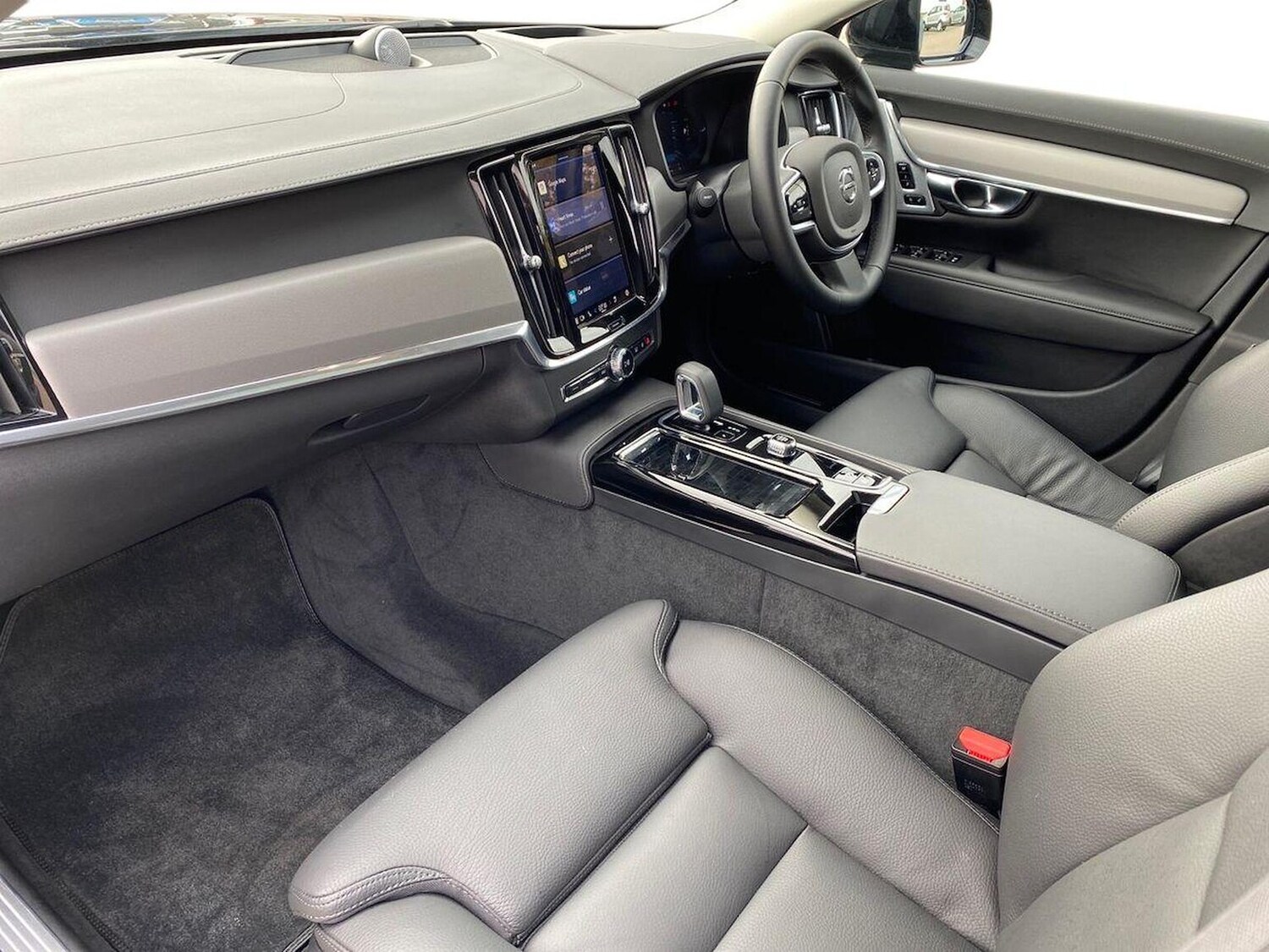 Used Volvo V90 2024 for sale - 76207470: Photo 7