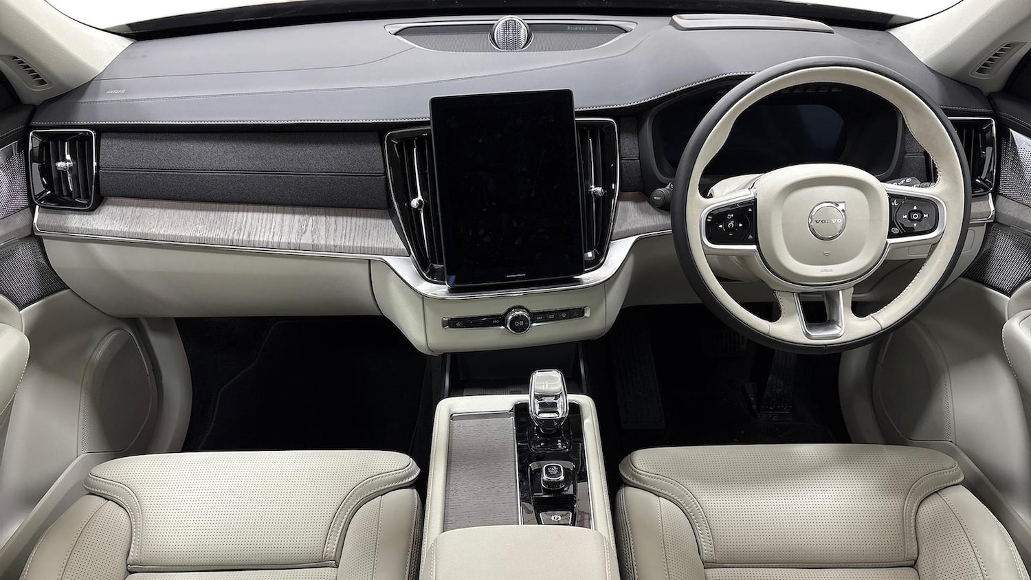 Used Volvo XC90 2025 for sale - 76807545: Photo 9