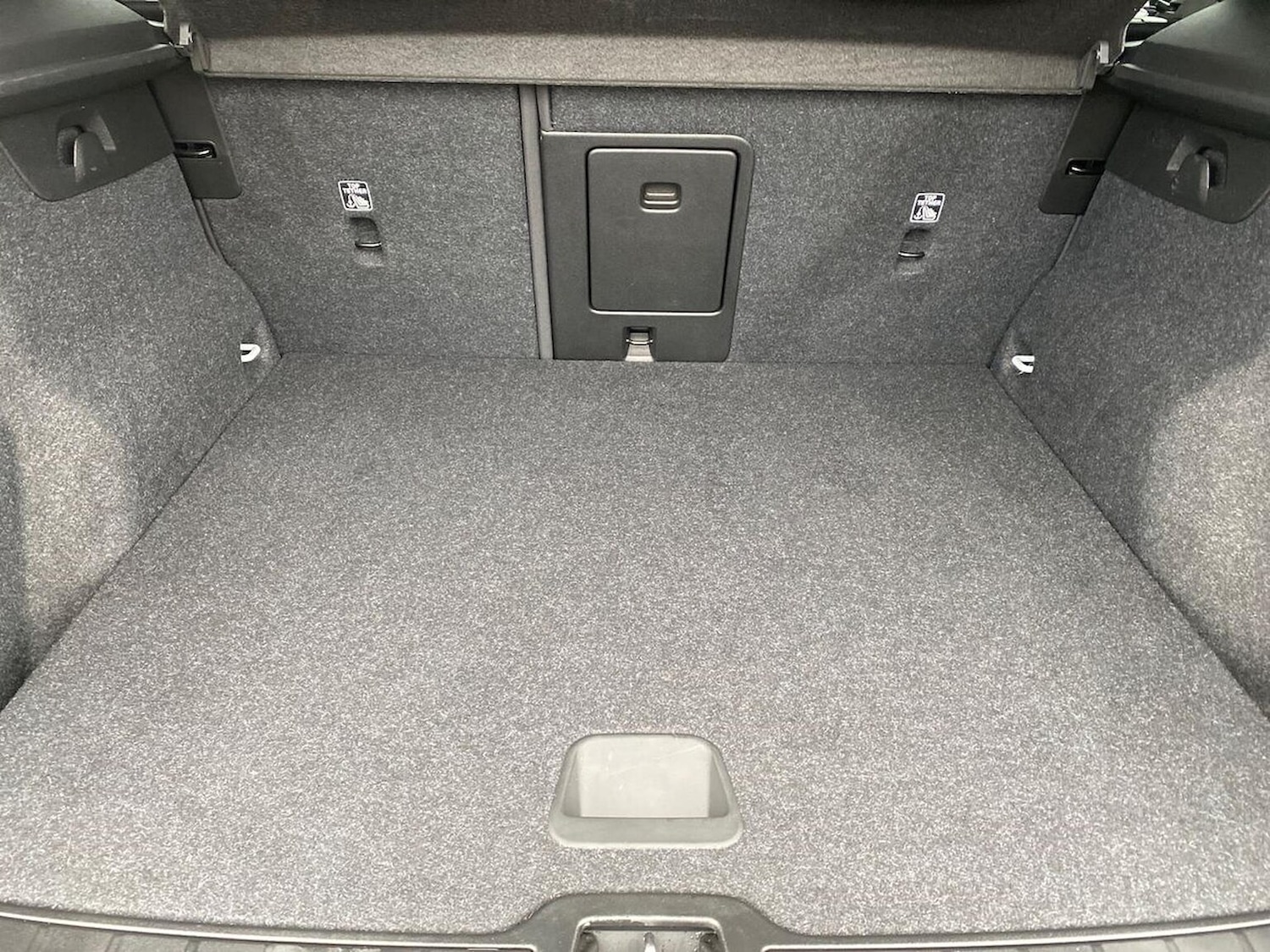Used Volvo XC40 2021 for sale - 76198391: Photo 17
