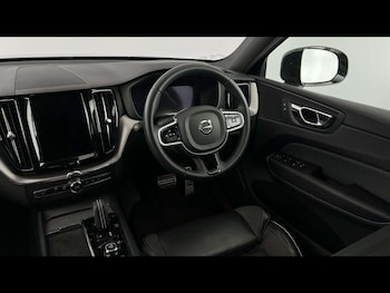 Used Volvo XC60 2021 for sale - 78373738: Photo