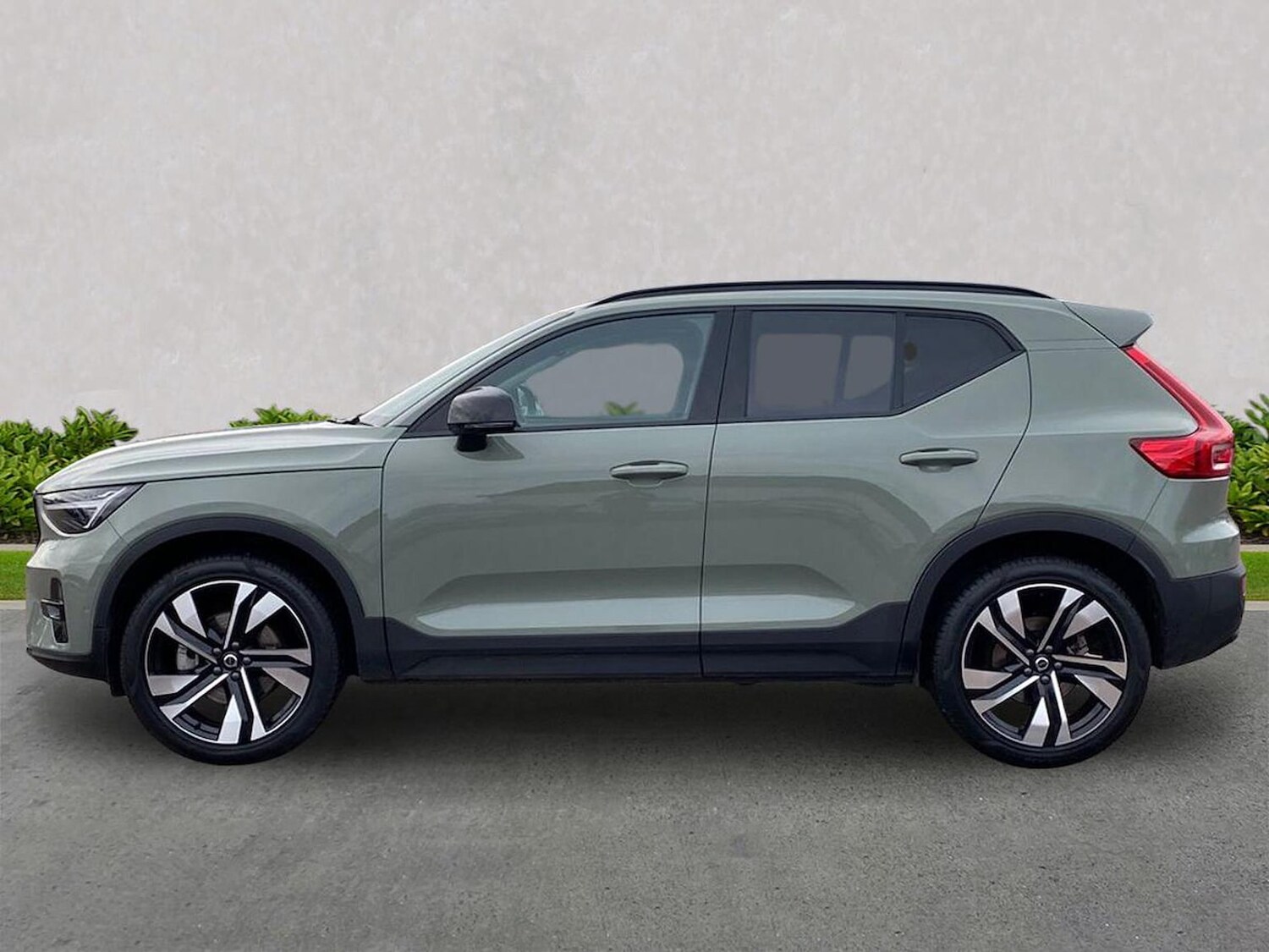 Used Volvo XC40 2025 for sale - 77487505: Photo 19