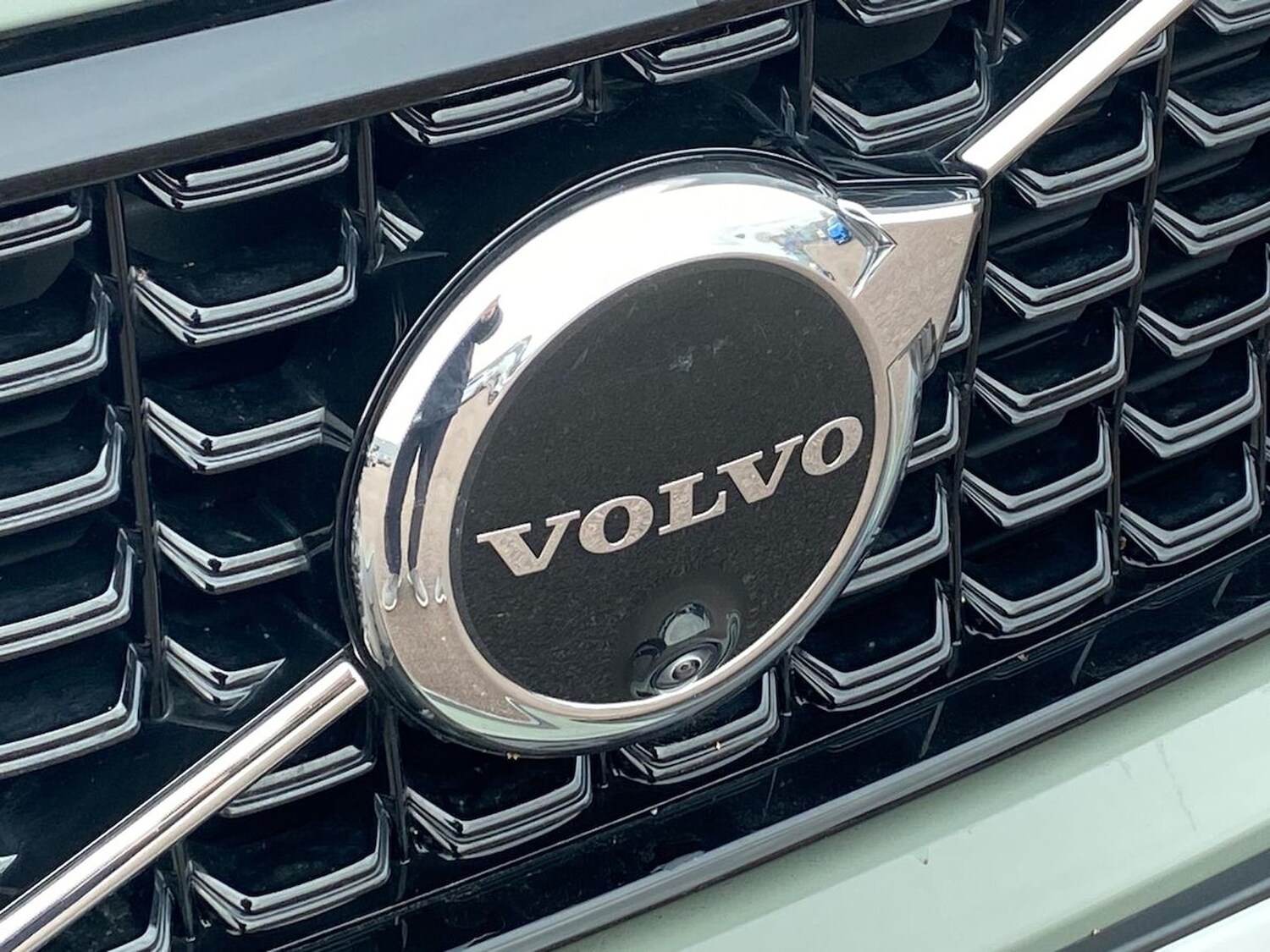 Used Volvo XC40 2025 for sale - 77487505: Photo 33