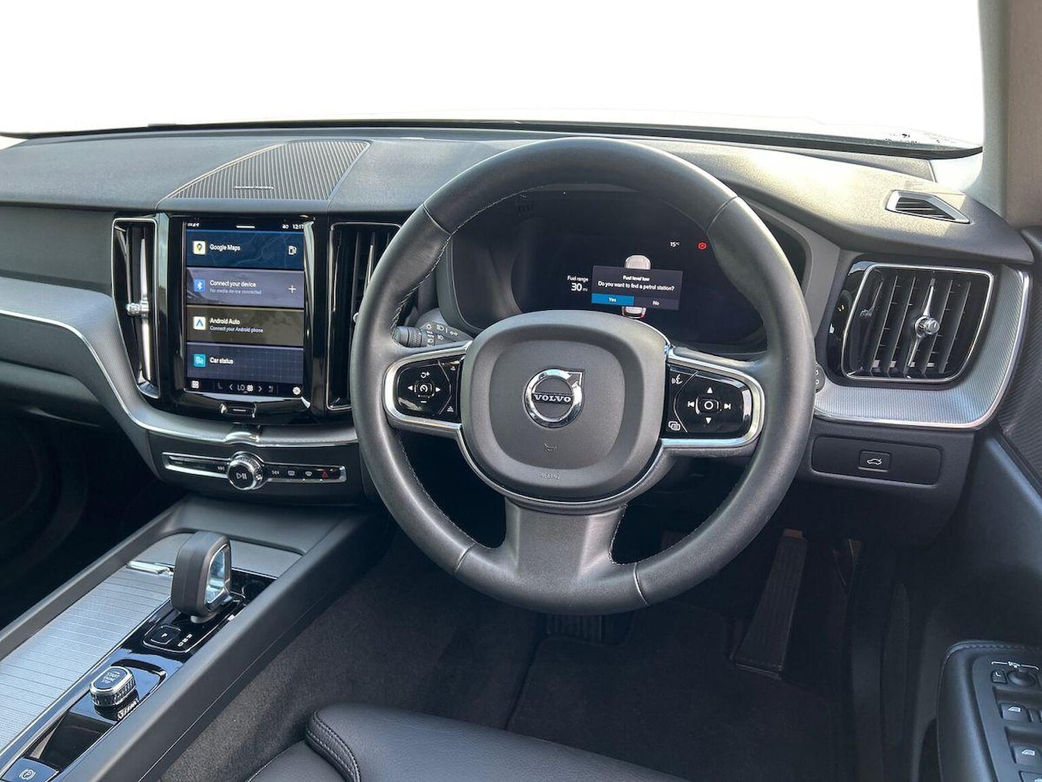 Used Volvo XC60 2022 for sale - 76497352: Photo 11