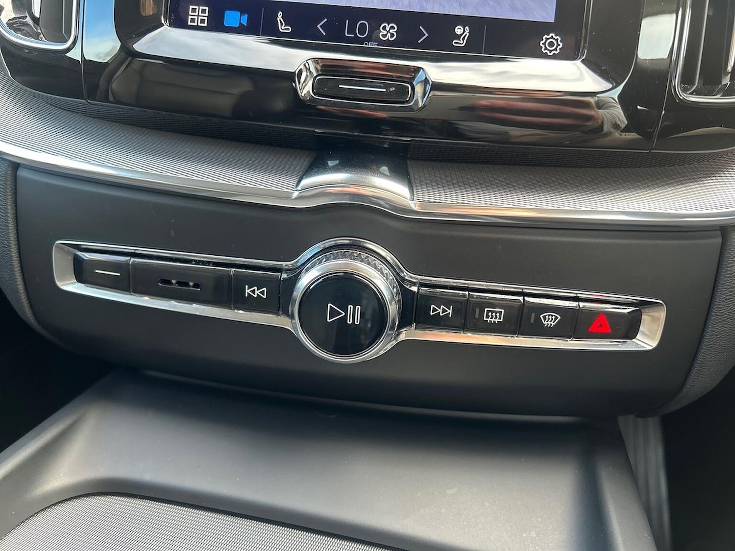 Used Volvo XC60 2022 for sale - 76497352: Photo 14