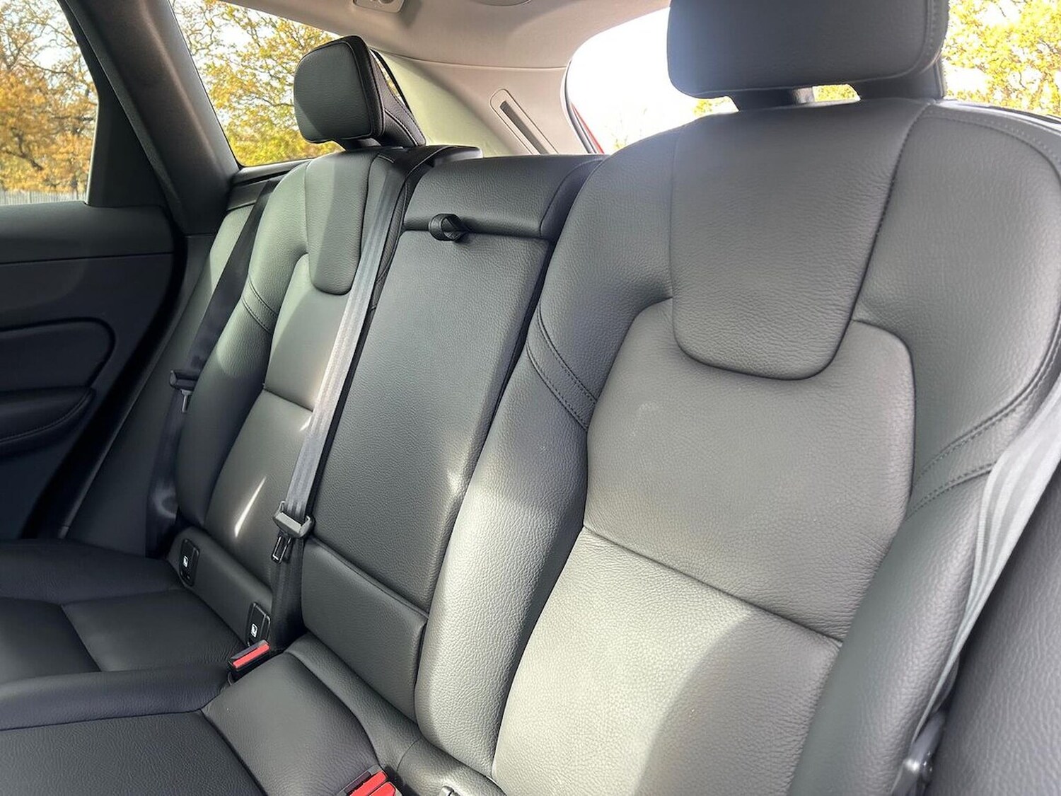 Used Volvo XC60 2022 for sale - 76497352: Photo 18