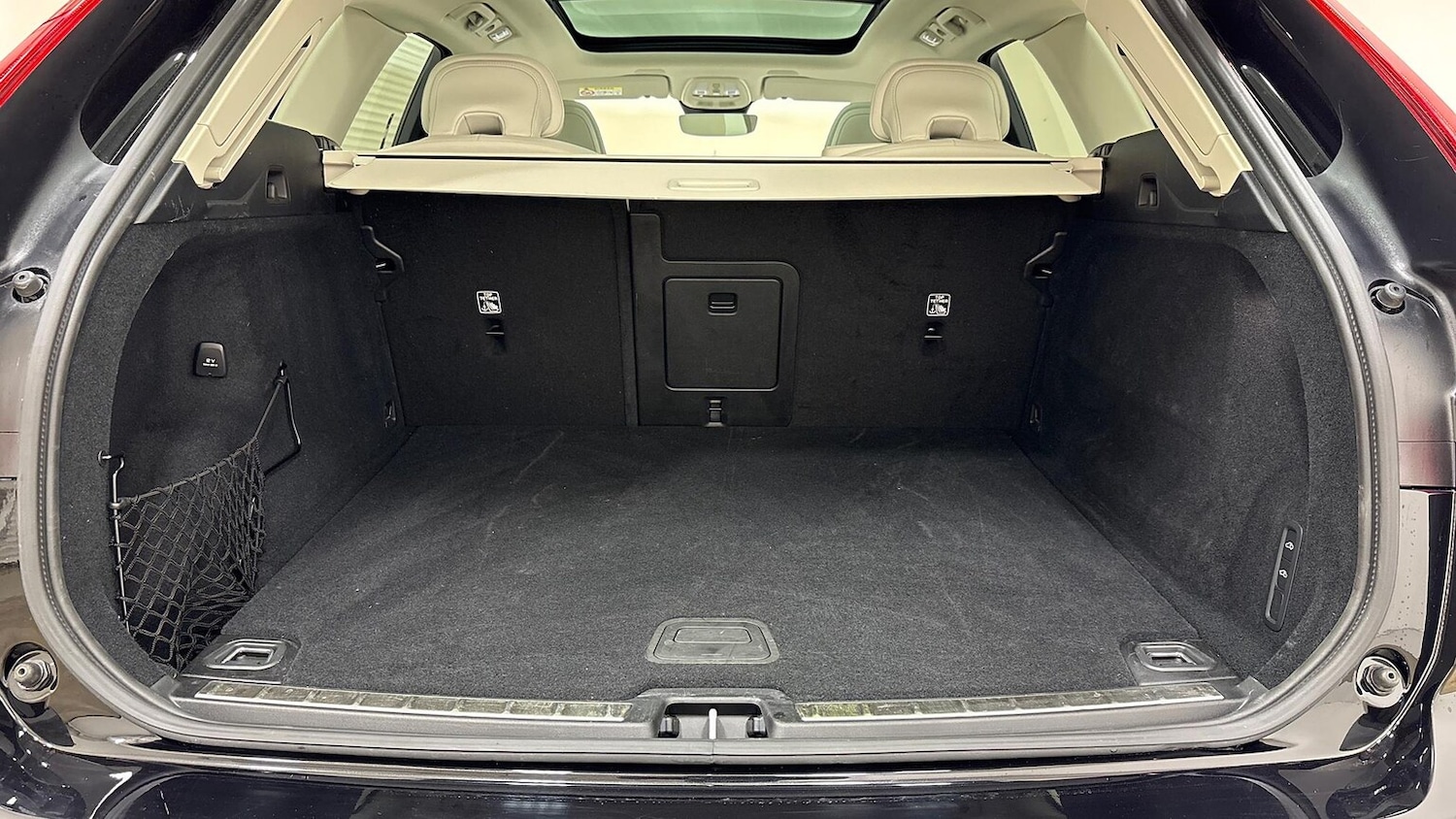 Used Volvo XC60 2025 for sale - 76863959: Photo 17