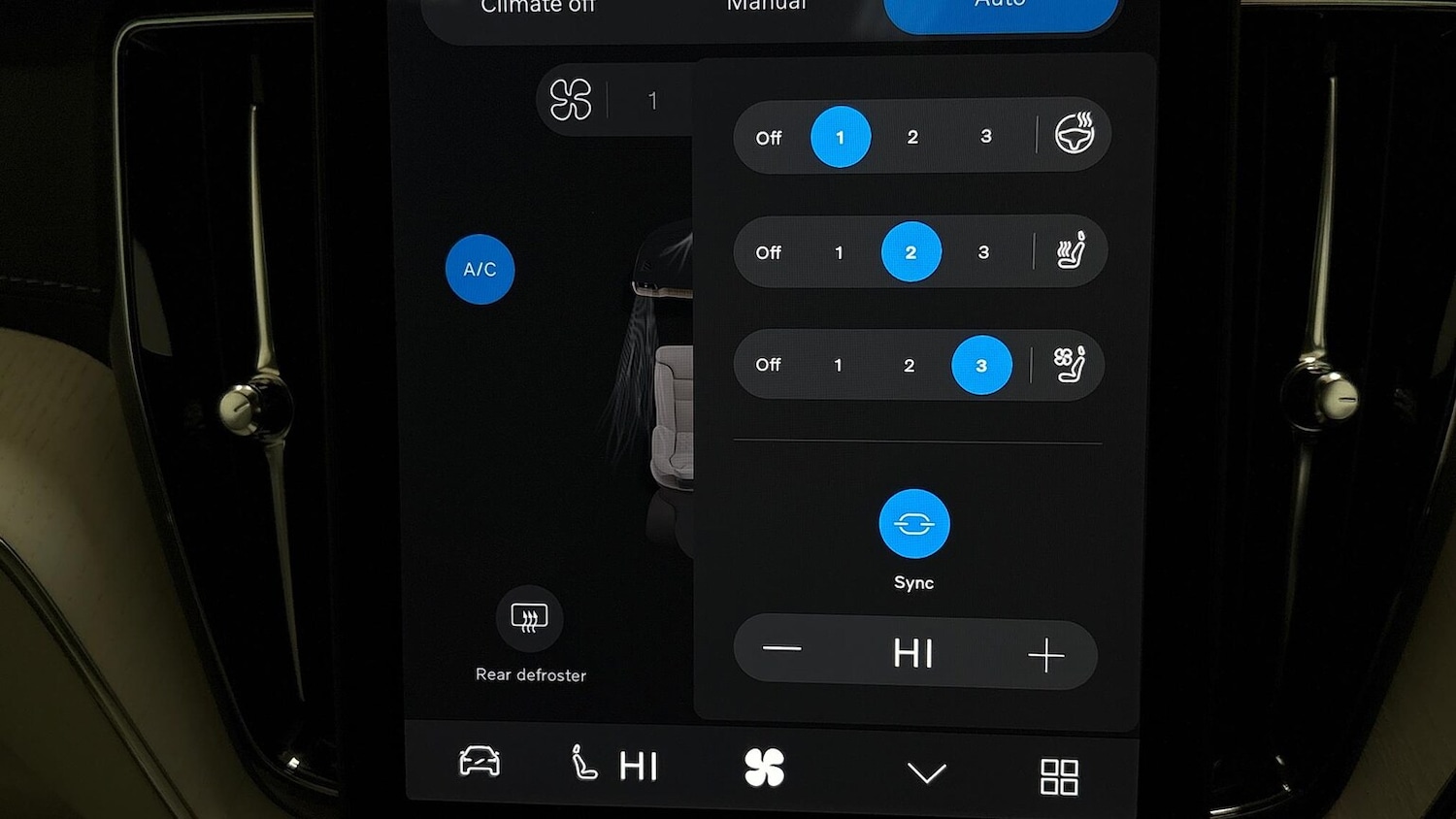 Used Volvo XC60 2025 for sale - 76863959: Photo 25