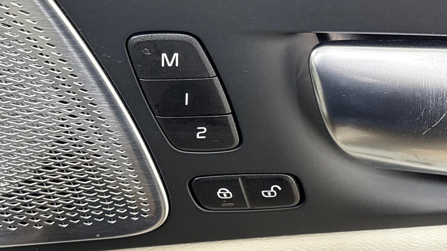 Used Volvo XC60 2025 for sale - 76863959: Photo 39